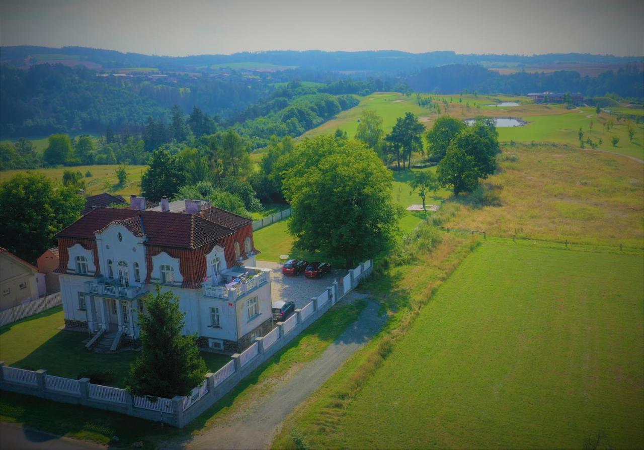 Apartmány Vila Mánička Kacow Exterior foto